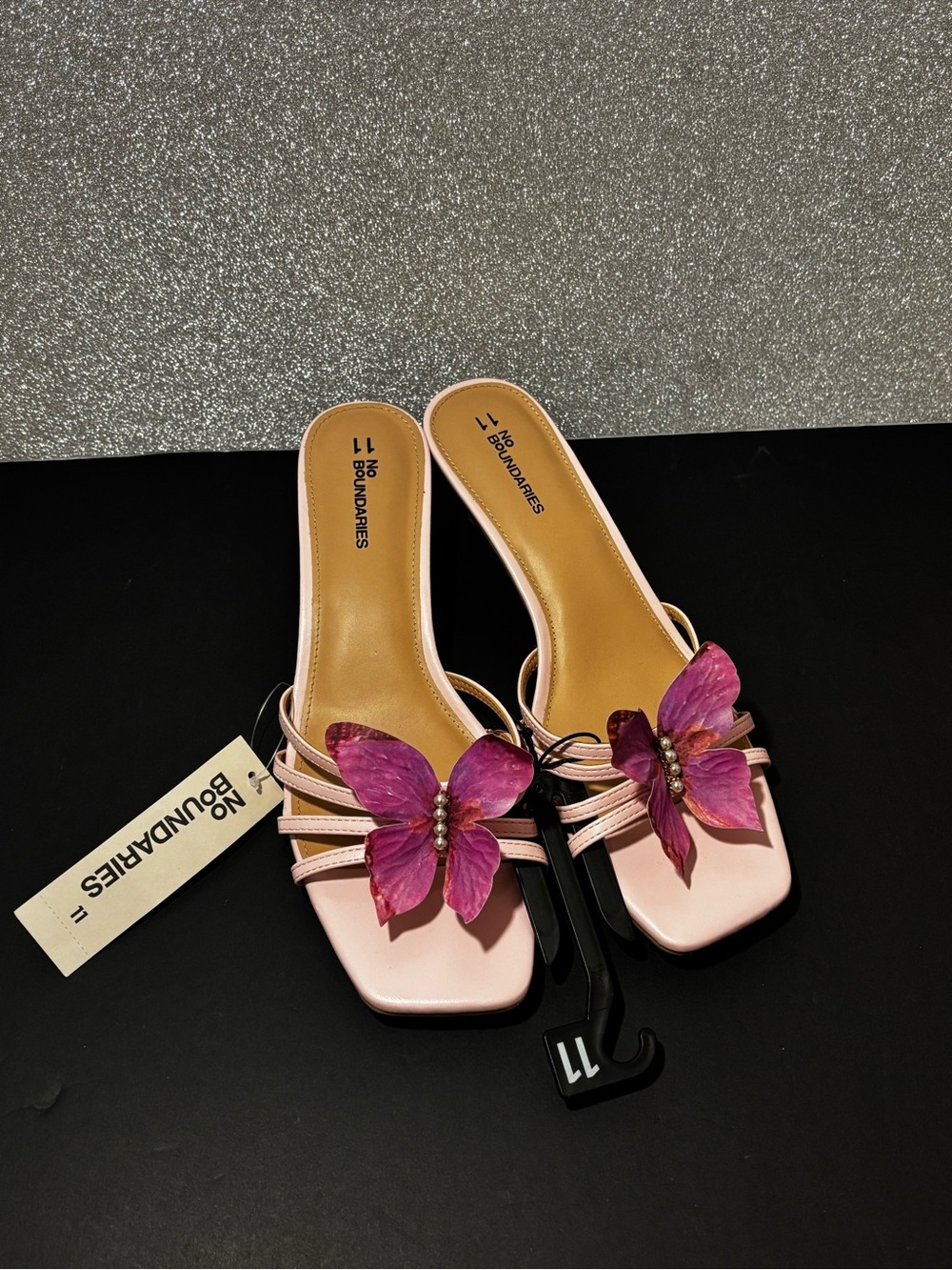BRAND NEW! Fairy Theme Sandals With a Small Heel🩷✨ cute for a special occasion!